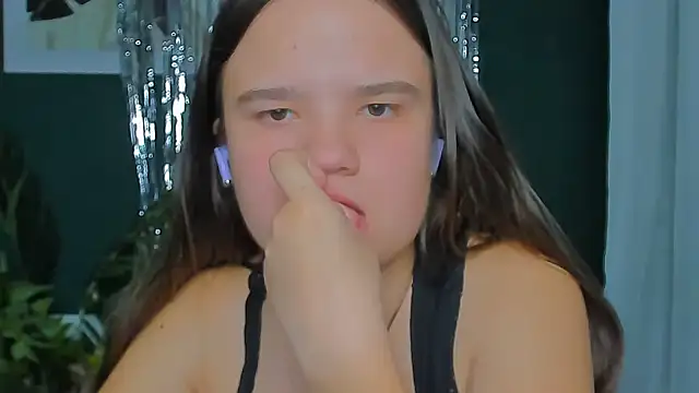 AdeleCruz online show from 03/17/26, 01:14