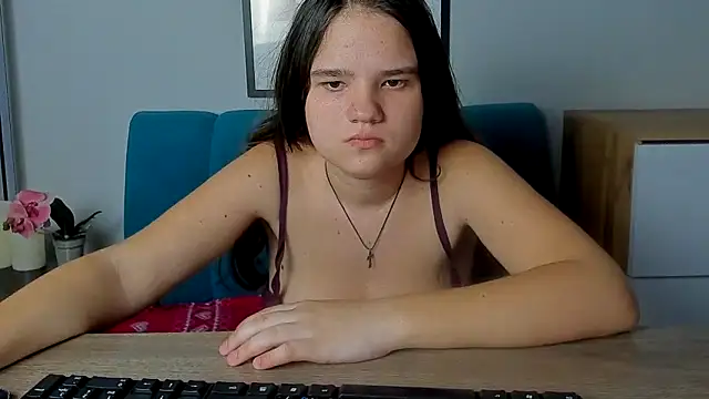 AdeleCruz online show from 04/02/26, 11:41