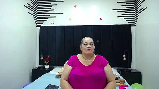 VickyBoobss online show from 03/04/26, 07:42