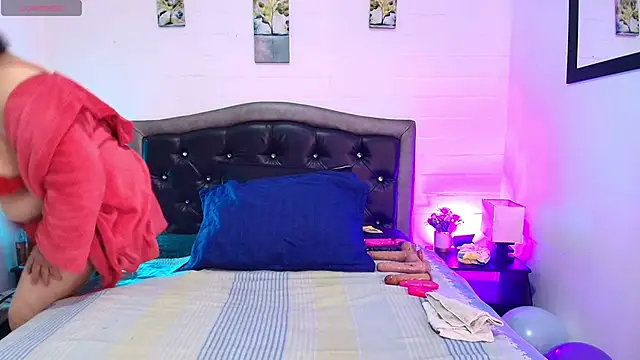 VickyBoobss online show from 04/13/26, 07:08