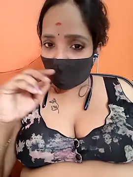 Lolitatamil online show from 04/04/26, 03:38