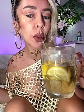CheekyChels online show from 01/11/26, 01:38