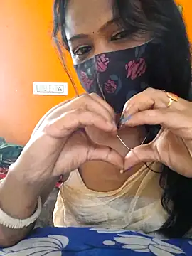 Snapshot of kanikasree chatting on 11/20/25, 04:23 kanikasree online show from 11/20/25, 04:23