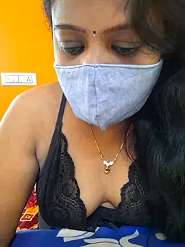 Snapshot of kanikasree chatting on 11/30/25, 07:23 kanikasree online show from 11/30/25, 07:23