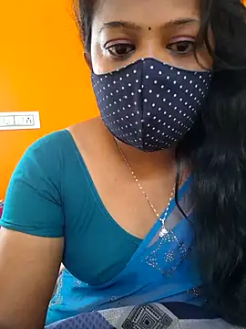 Snapshot of kanikasree chatting on 12/03/25, 04:42 kanikasree online show from 12/03/25, 04:42