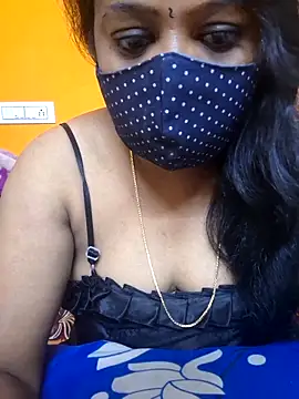 Snapshot of kanikasree chatting on 01/06/26, 04:11 kanikasree online show from 01/06/26, 04:11