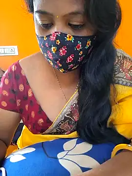 Snapshot of kanikasree chatting on 01/19/26, 04:16 kanikasree online show from 01/19/26, 04:16