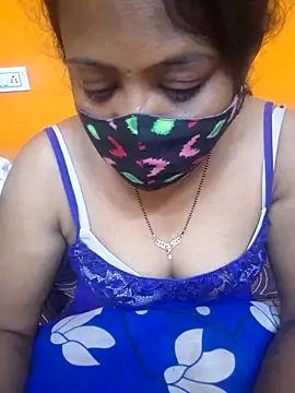 Snapshot of kanikasree chatting on 05/13/26, 02:14 kanikasree online show from 05/13/26, 02:14