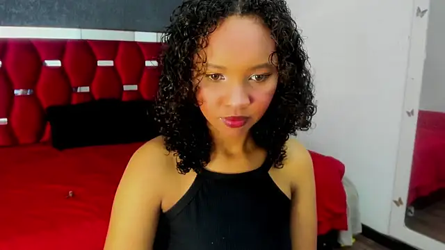Snapshot of cataleyah_07 chatting on 03/09/25, 08:10 cataleyah 07 online show from 03/09/25, 08:10