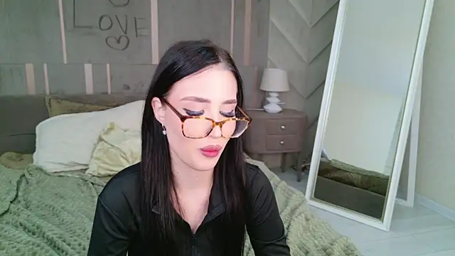 EmmaLawrens online show from 02/23/25, 02:14