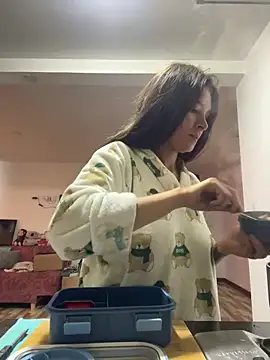 Aleska Miami online show from 04/06/26, 01:12