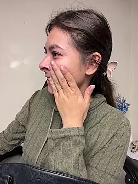 Aleska Miami online show from 04/24/26, 02:30