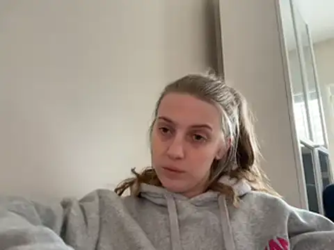 Ella-82 online show from 02/27/25, 07:47