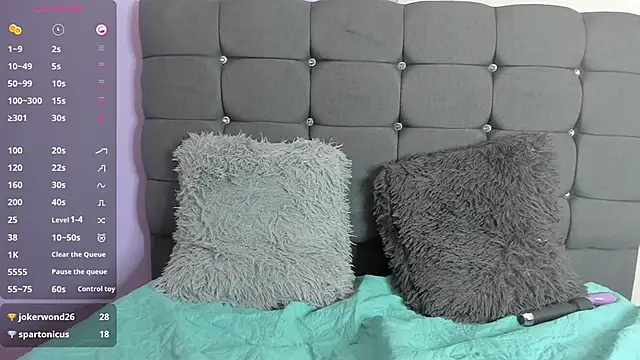 naomii 0 online show from 01/27/25, 06:20