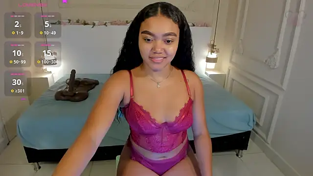 JasmineRose7 online show from 09/12/25, 12:05