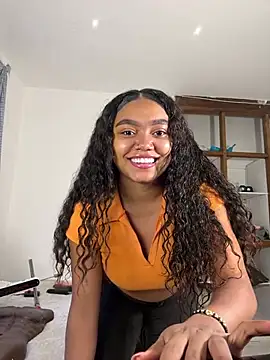 Snapshot of JasmineRose7 chatting on 06/05/26, 11:38 JasmineRose7 online show from 06/05/26, 11:38
