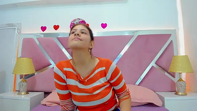 MiaQueen021 online show from 09/22/25, 01:24