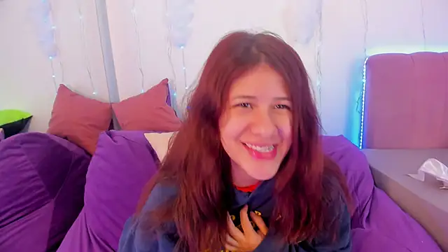 MiaQueen021 online show from 10/01/25, 02:34