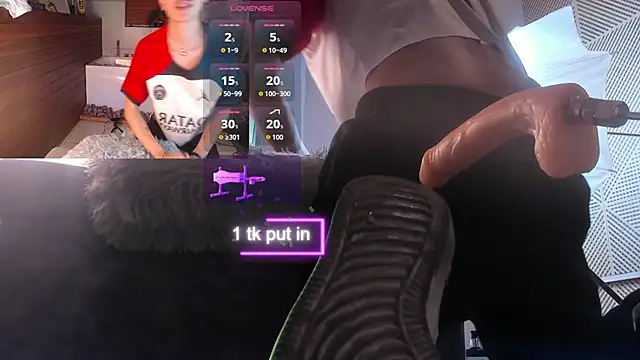 Snapshot of tim__fox chatting on 11/30/25, 12:31 tim fox online show from 11/30/25, 12:31