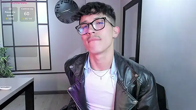 Snapshot of tim__fox chatting on 02/24/26, 11:30 tim fox online show from 02/24/26, 11:30