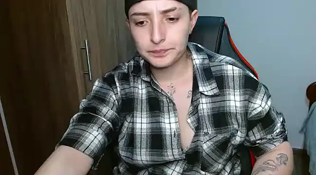 Snapshot of alex_parker07 chatting on 01/09/25, 01:39 alex parker07 online show from 01/09/25, 01:39