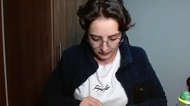 Snapshot of alex_parker07 chatting on 01/30/25, 11:45 alex parker07 online show from 01/30/25, 11:45