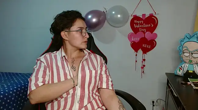 Snapshot of alex_parker07 chatting on 02/15/25, 05:41 alex parker07 online show from 02/15/25, 05:41