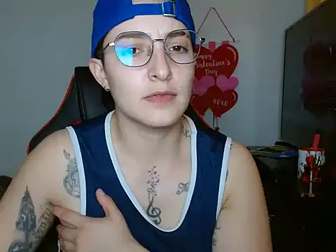 Snapshot of alex_parker07 chatting on 02/27/25, 09:47 alex parker07 online show from 02/27/25, 09:47