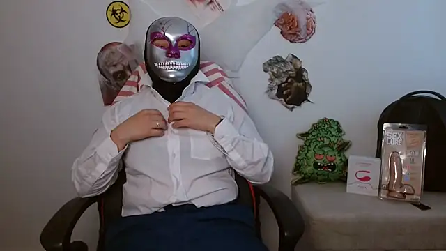 Snapshot of alex_parker07 chatting on 10/31/25, 09:49 alex parker07 online show from 10/31/25, 09:49