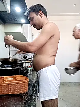 Rajasthani-boy online show from 03/04/26, 04:07