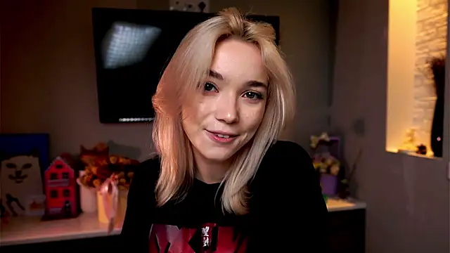 Snapshot of ileanacampbe chatting on 02/04/25, 04:48 ileanacampbe online show from 02/04/25, 04:48