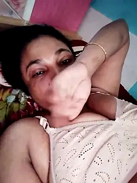 Anika-1 online show from 04/15/26, 03:46