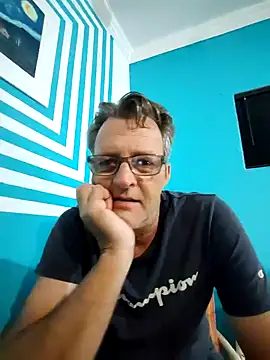 itsmeyes69 online show from 01/10/25, 10:15