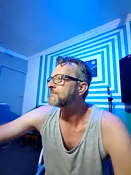 itsmeyes69 online show from 02/09/25, 08:02