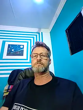 itsmeyes69 online show from 02/21/25, 08:38