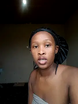 Snapshot of daddysgirly20 chatting on 03/04/25, 12:22 daddysgirly20 online show from 03/04/25, 12:22