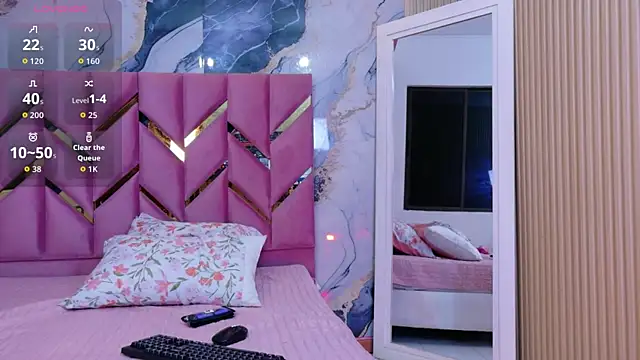 hotiergirl online show from 02/18/26, 12:34