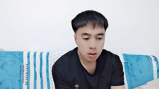                     88 online show from 02/15/26, 03:42