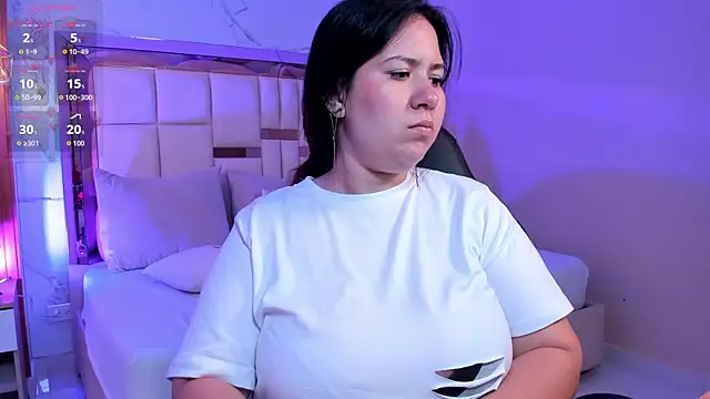 zoes milee online show from 04/01/26, 11:33