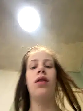 VioletxBlue online show from 12/17/25, 11:05