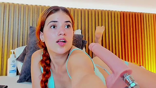 alliss ginger  online show from 02/09/25, 02:06