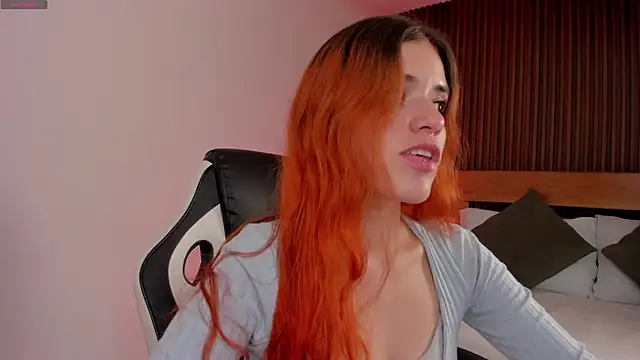 Snapshot of alliss_ginger_ chatting on 06/01/26, 11:39 alliss ginger online show from 06/01/26, 11:39