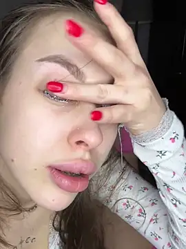 Snapshot of BeatriceXCute chatting on 02/01/25, 06:40 BeatriceXCute online show from 02/01/25, 06:40