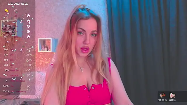 Snapshot of Mika_Rayy chatting on 01/22/25, 04:55 Mika Rayy online show from 01/22/25, 04:55