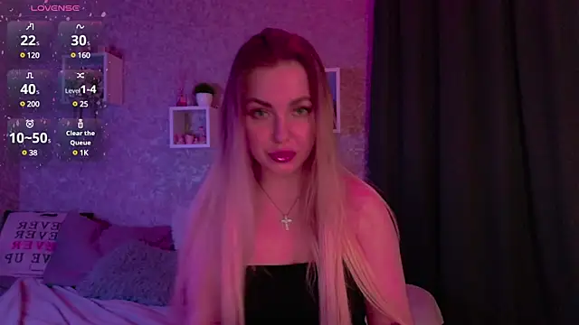 Snapshot of Mika_Rayy chatting on 02/28/25, 07:25 Mika Rayy online show from 02/28/25, 07:25