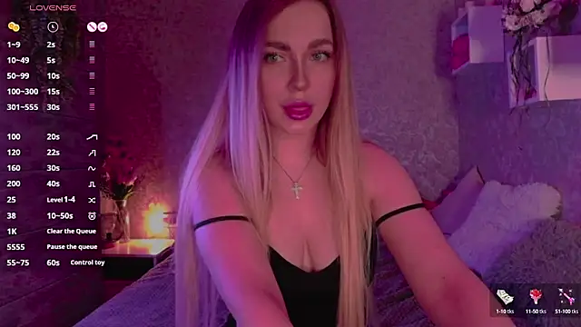 Snapshot of Mika_Rayy chatting on 03/07/25, 06:00 Mika Rayy online show from 03/07/25, 06:00