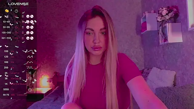 Snapshot of Mika_Rayy chatting on 03/19/25, 06:46 Mika Rayy online show from 03/19/25, 06:46