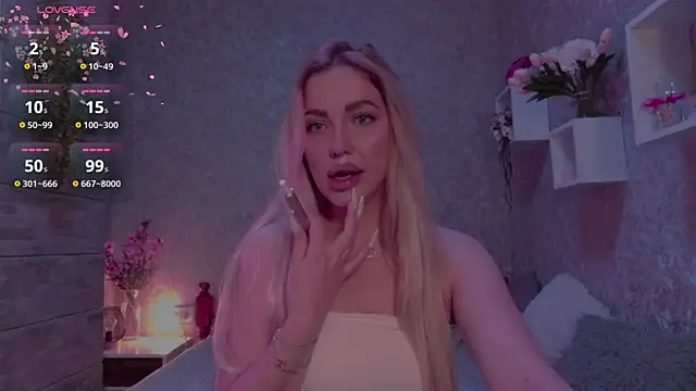 Snapshot of Mika_Rayy chatting on 10/12/25, 02:43 Mika Rayy online show from 10/12/25, 02:43