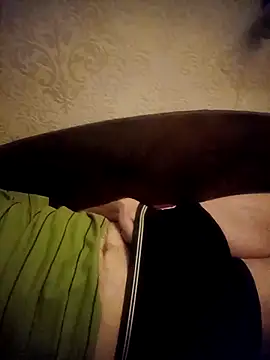 Lukas2204 online show from 11/21/25, 09:46