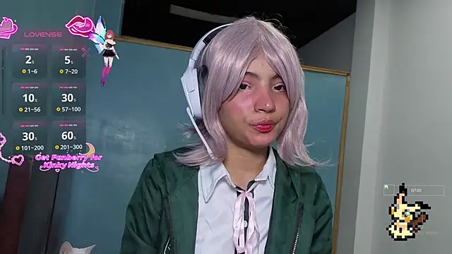 Lovelyamyy online show from 10/24/25, 10:22